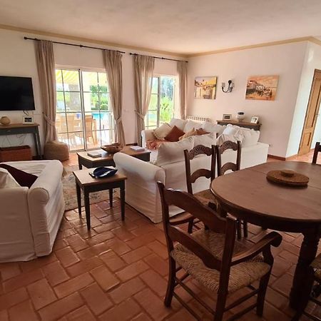 Peaceful 4Br Villa On Gramacho Golf Resort W/ Private Pool Lagoa  Luaran gambar