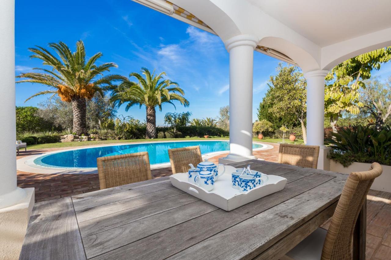 Peaceful 4Br Villa On Gramacho Golf Resort W/ Private Pool Lagoa  Luaran gambar