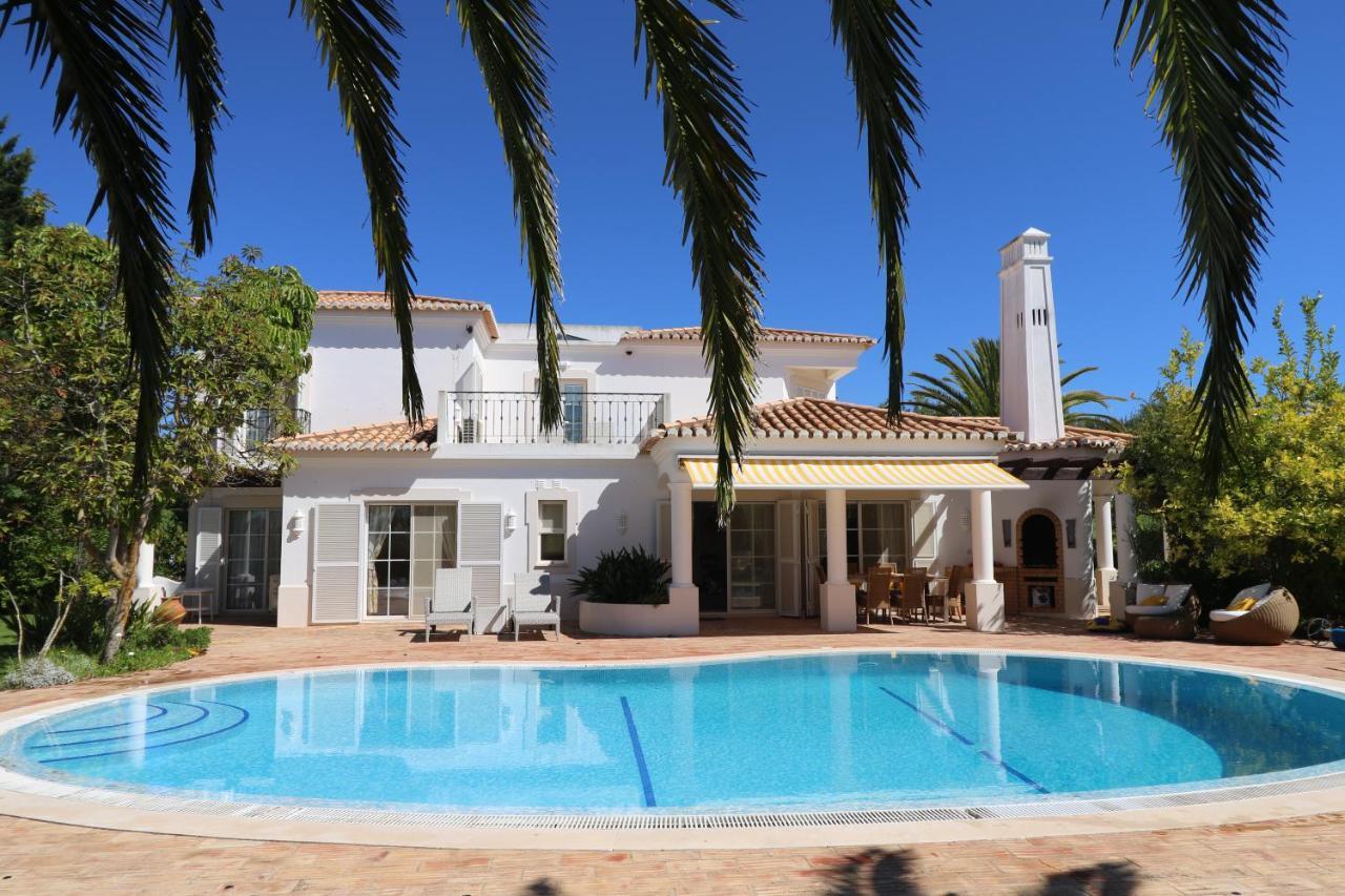 Peaceful 4Br Villa On Gramacho Golf Resort W/ Private Pool Lagoa  Luaran gambar