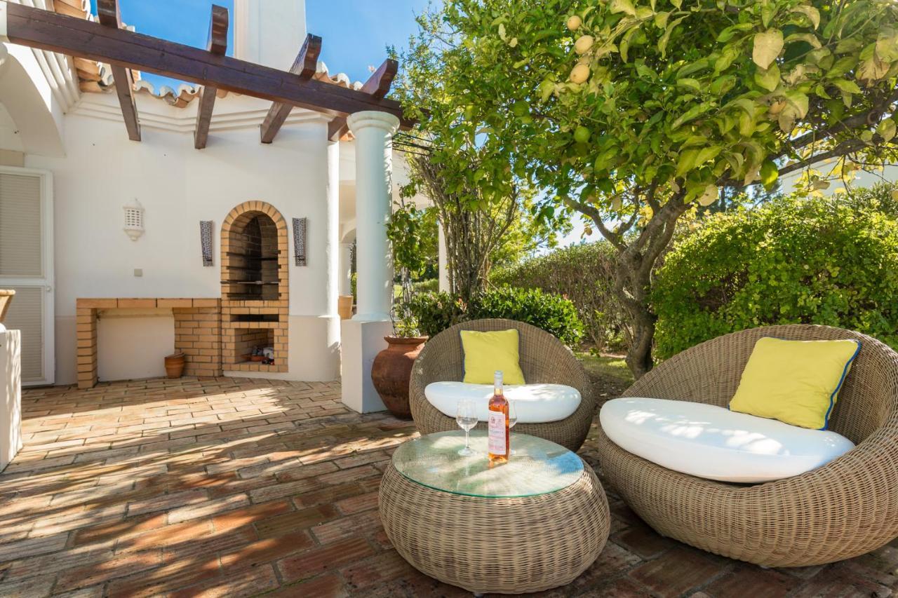 Peaceful 4Br Villa On Gramacho Golf Resort W/ Private Pool Lagoa  Luaran gambar