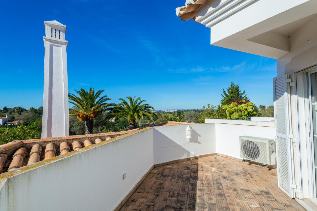 Peaceful 4Br Villa On Gramacho Golf Resort W/ Private Pool Lagoa  Luaran gambar