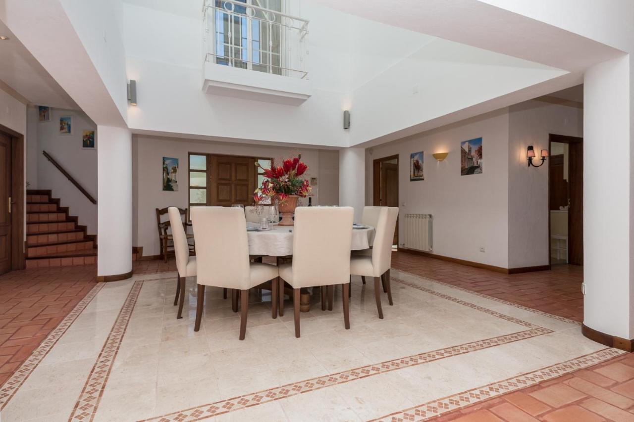 Peaceful 4Br Villa On Gramacho Golf Resort W/ Private Pool Lagoa  Luaran gambar