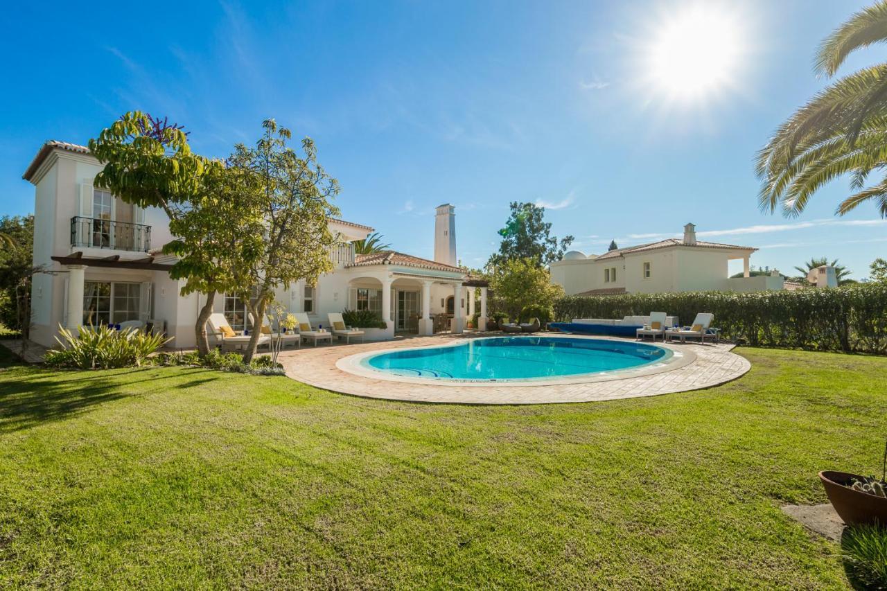Peaceful 4Br Villa On Gramacho Golf Resort W/ Private Pool Lagoa  Luaran gambar