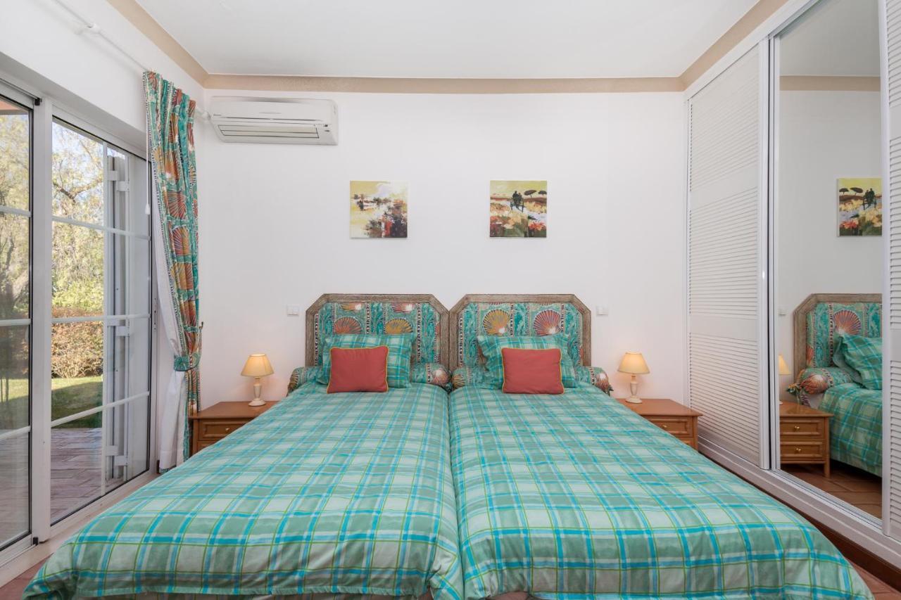 Peaceful 4Br Villa On Gramacho Golf Resort W/ Private Pool Lagoa  Luaran gambar
