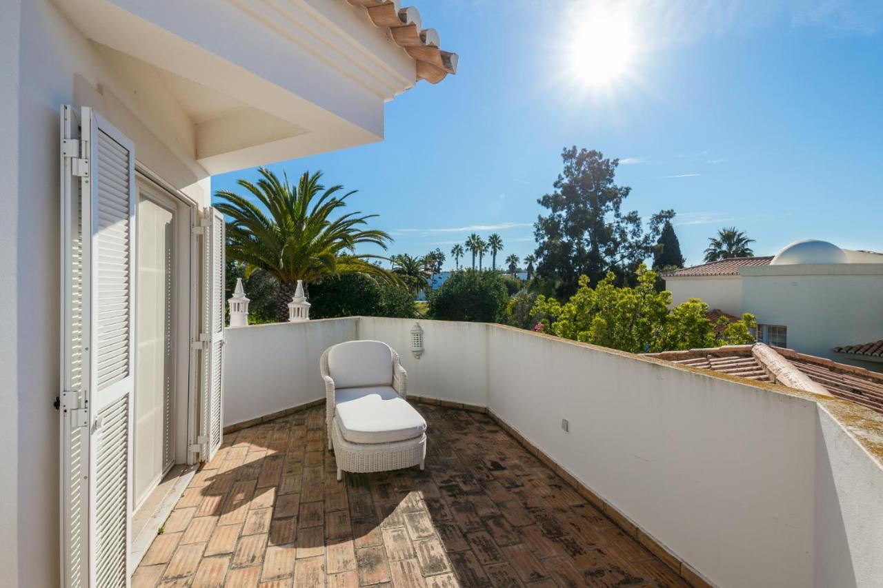 Peaceful 4Br Villa On Gramacho Golf Resort W/ Private Pool Lagoa  Luaran gambar