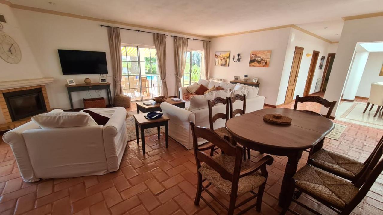 Peaceful 4Br Villa On Gramacho Golf Resort W/ Private Pool Lagoa  Luaran gambar