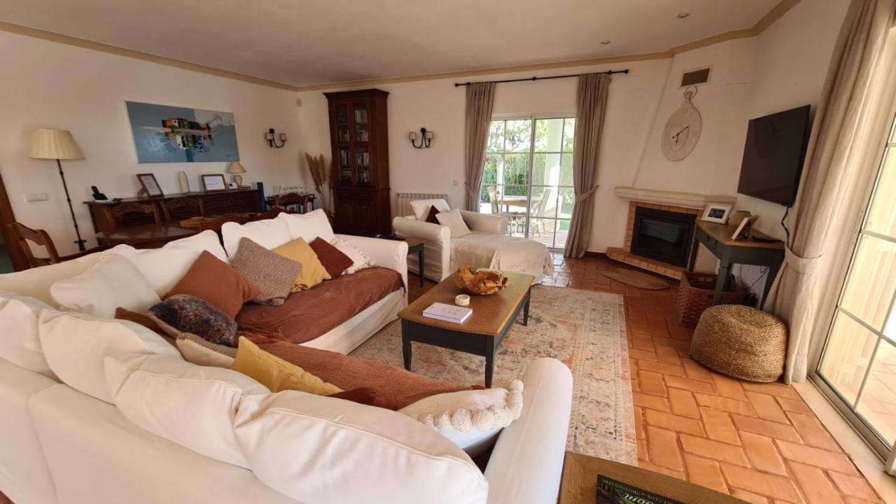 Peaceful 4Br Villa On Gramacho Golf Resort W/ Private Pool Lagoa  Luaran gambar